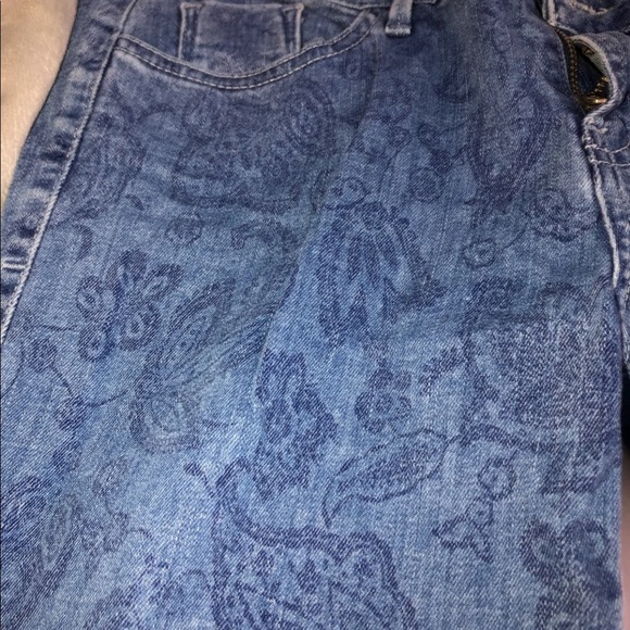 Guess jeans - Picture 3 of 4